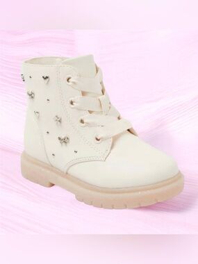 Cat & Jack Toddler Amaya Lace-Up Combat Boots in Ivory
